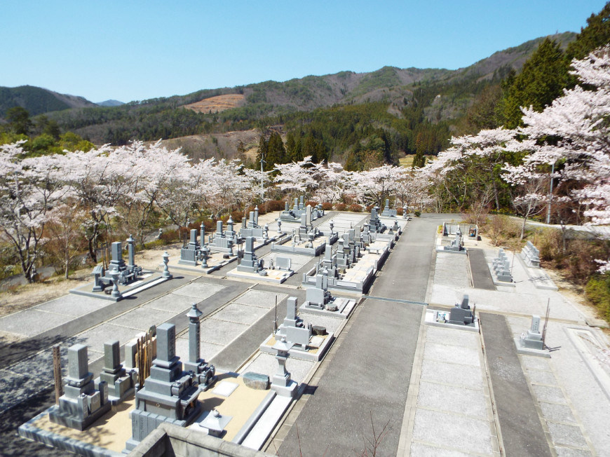 永代供養墓全景２５年５月